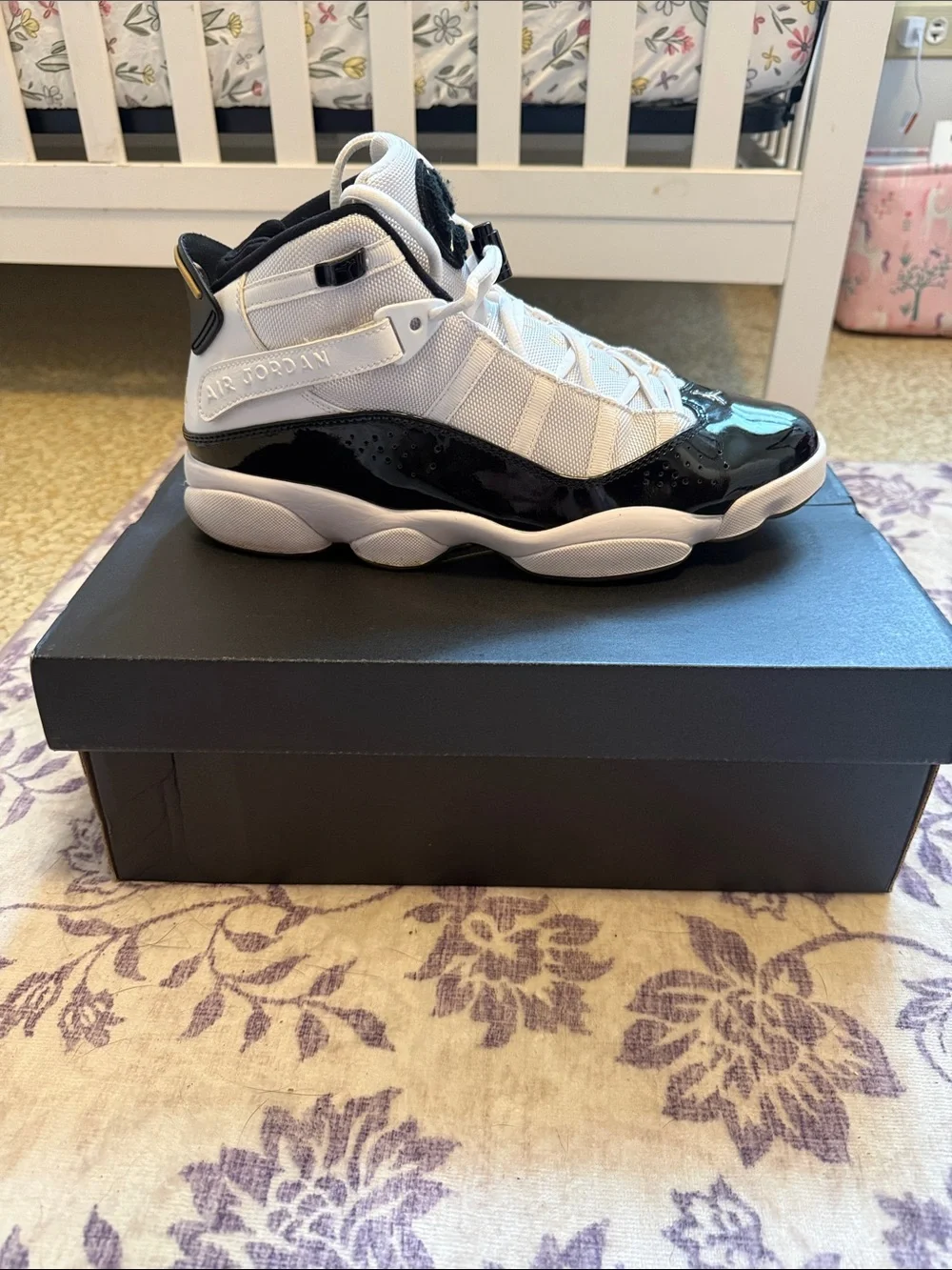 Jordan 6 Rings white/metallic gold-black-ice